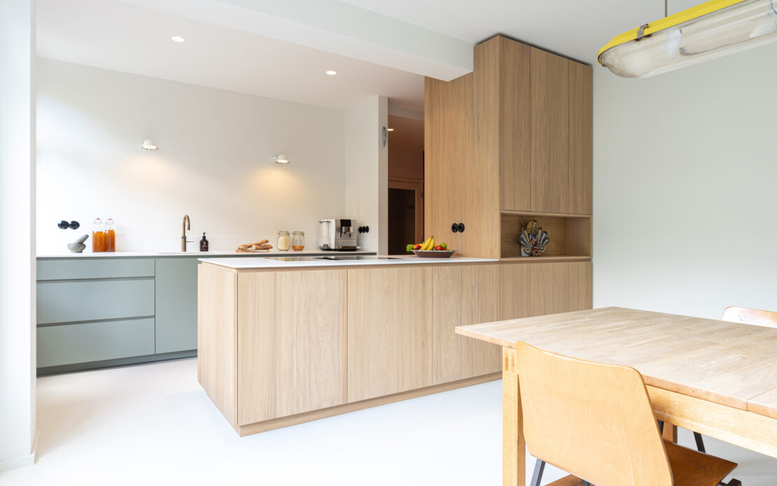 interieur ontwerp keuken groen eiken modern design inspiratie rotterdam appartement interieuradvies interieurontwerp architect